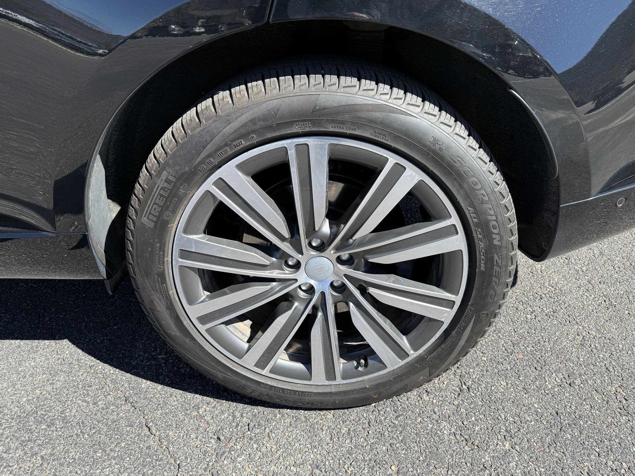 2023 Land Rover Range Rover SE - Photo 11