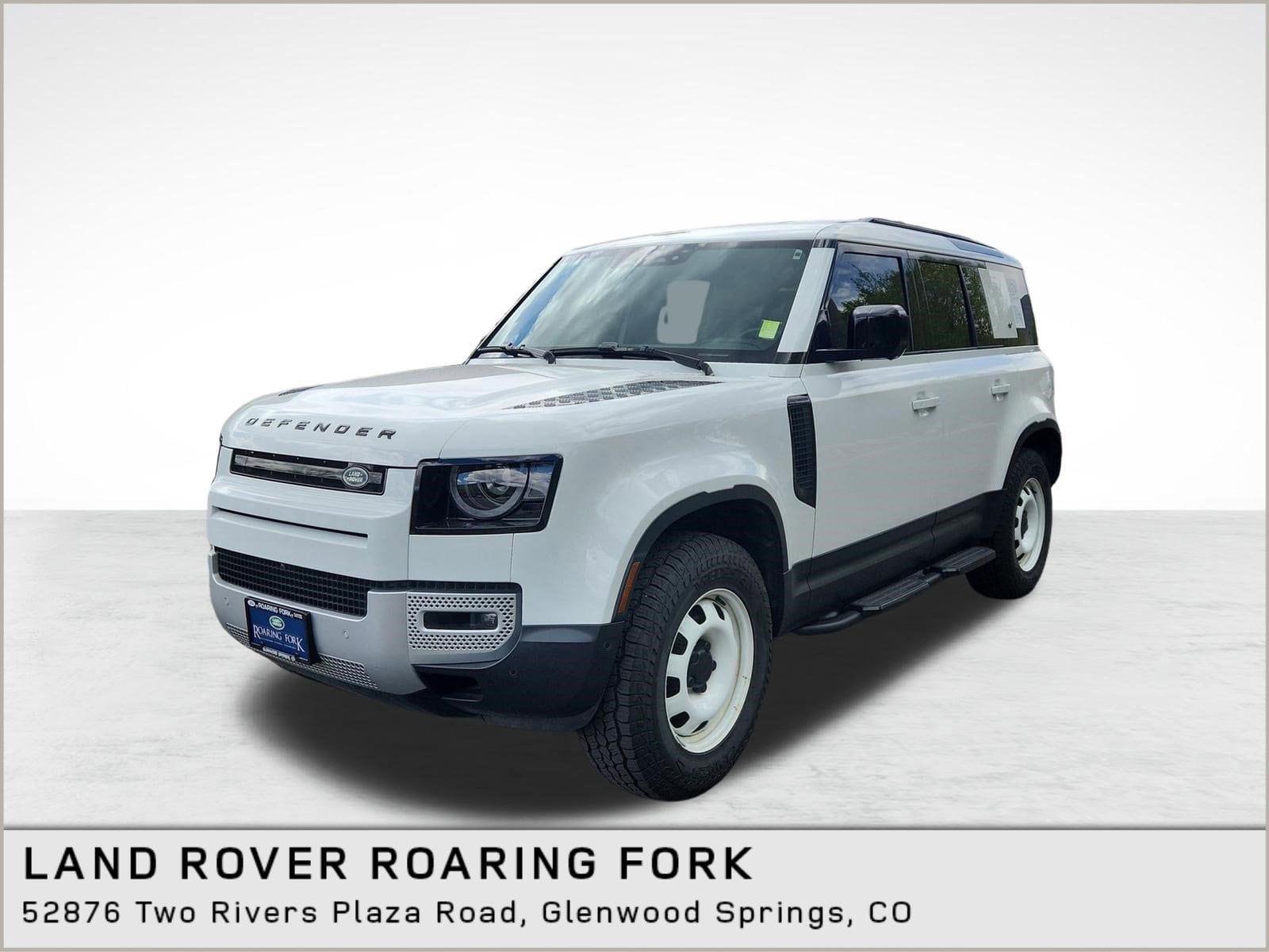 2023 Land Rover Defender S's photo