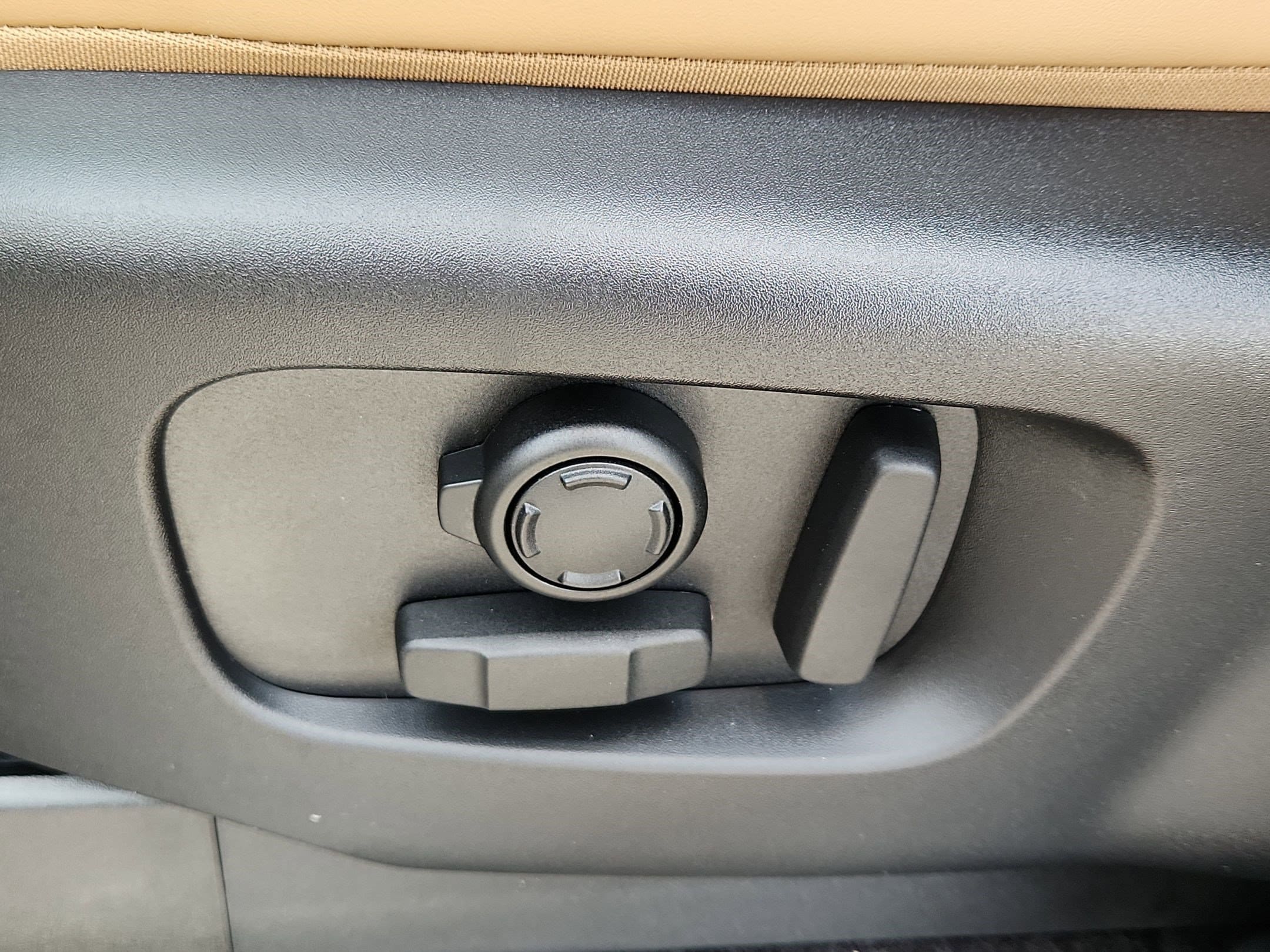 2026 Land Rover Discovery Gemini Edition - Photo 22