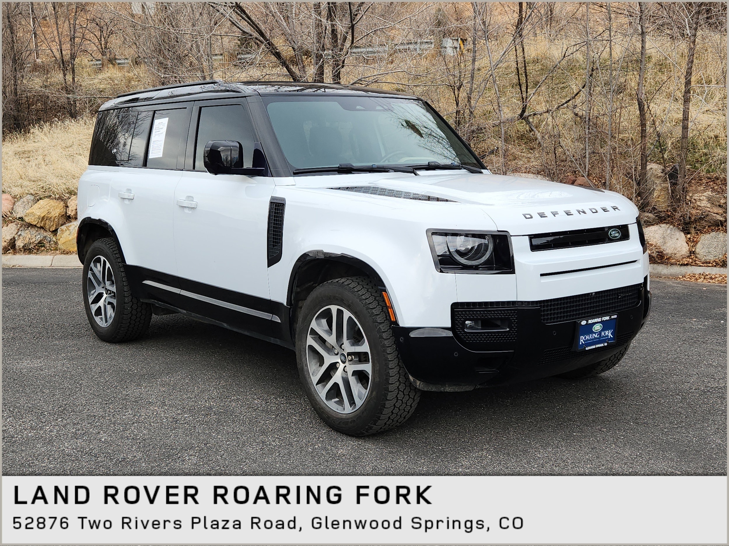 2022 Land Rover Defender X-Dynamic HSE's photo