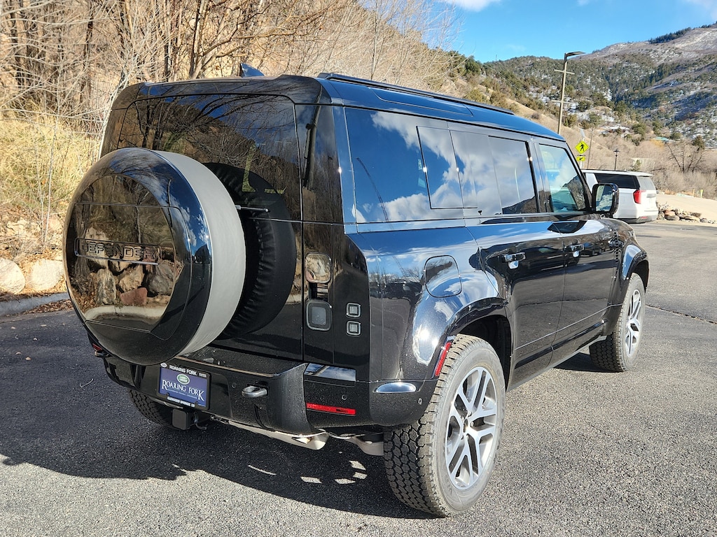 New 2026 Land Rover Defender 110 X-Dynamic SE SUV