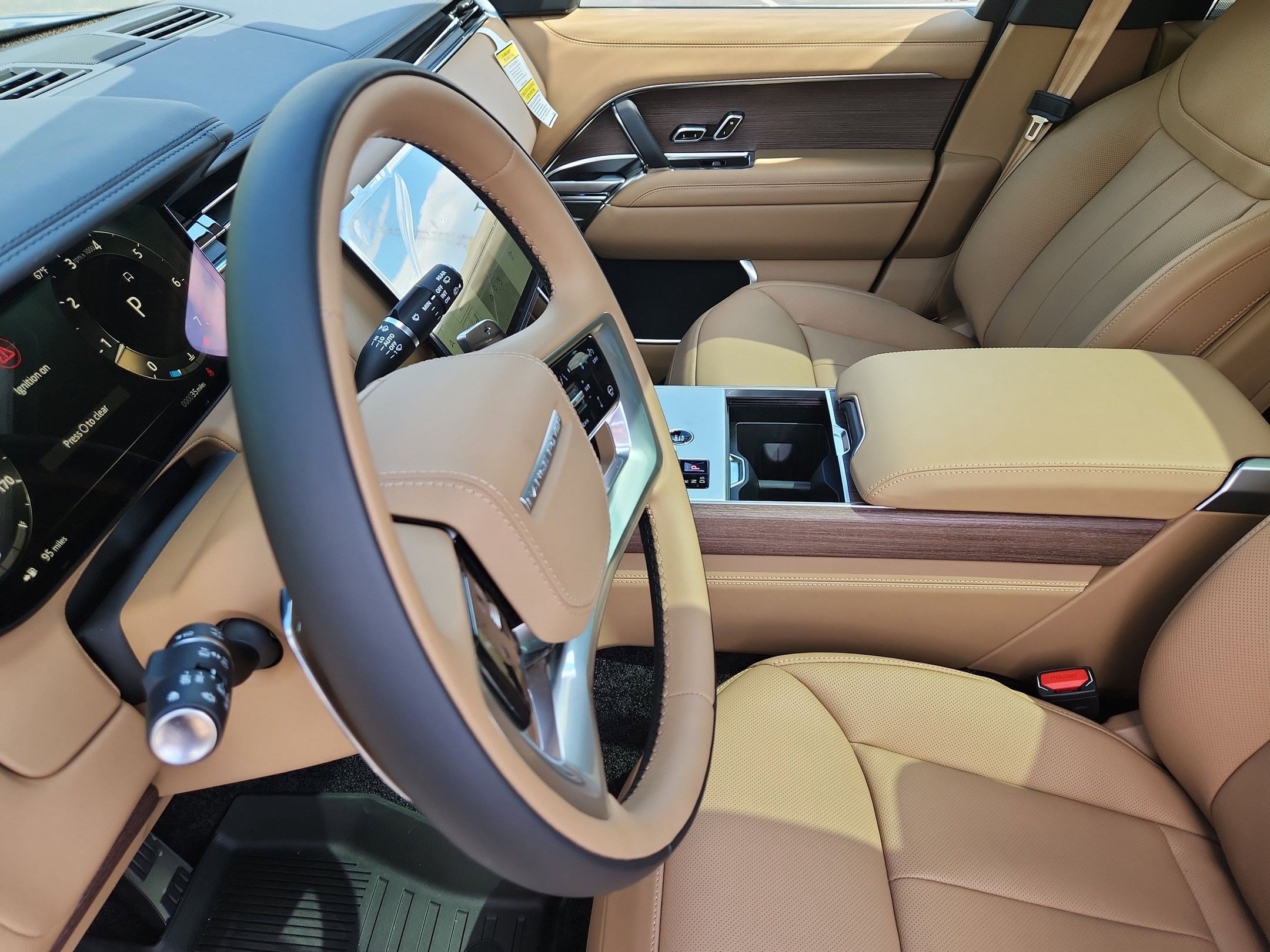 2026 Land Rover Range Rover SE - Photo 13