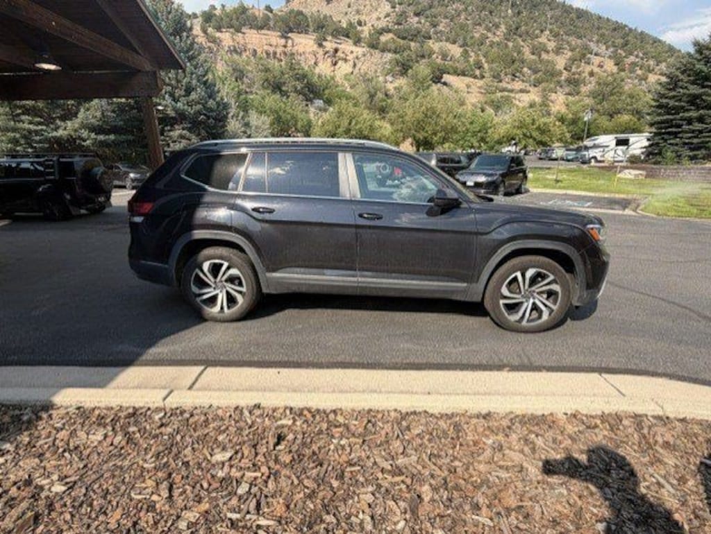 Used 2023 Volkswagen Atlas 3.6L V6 SEL SUV