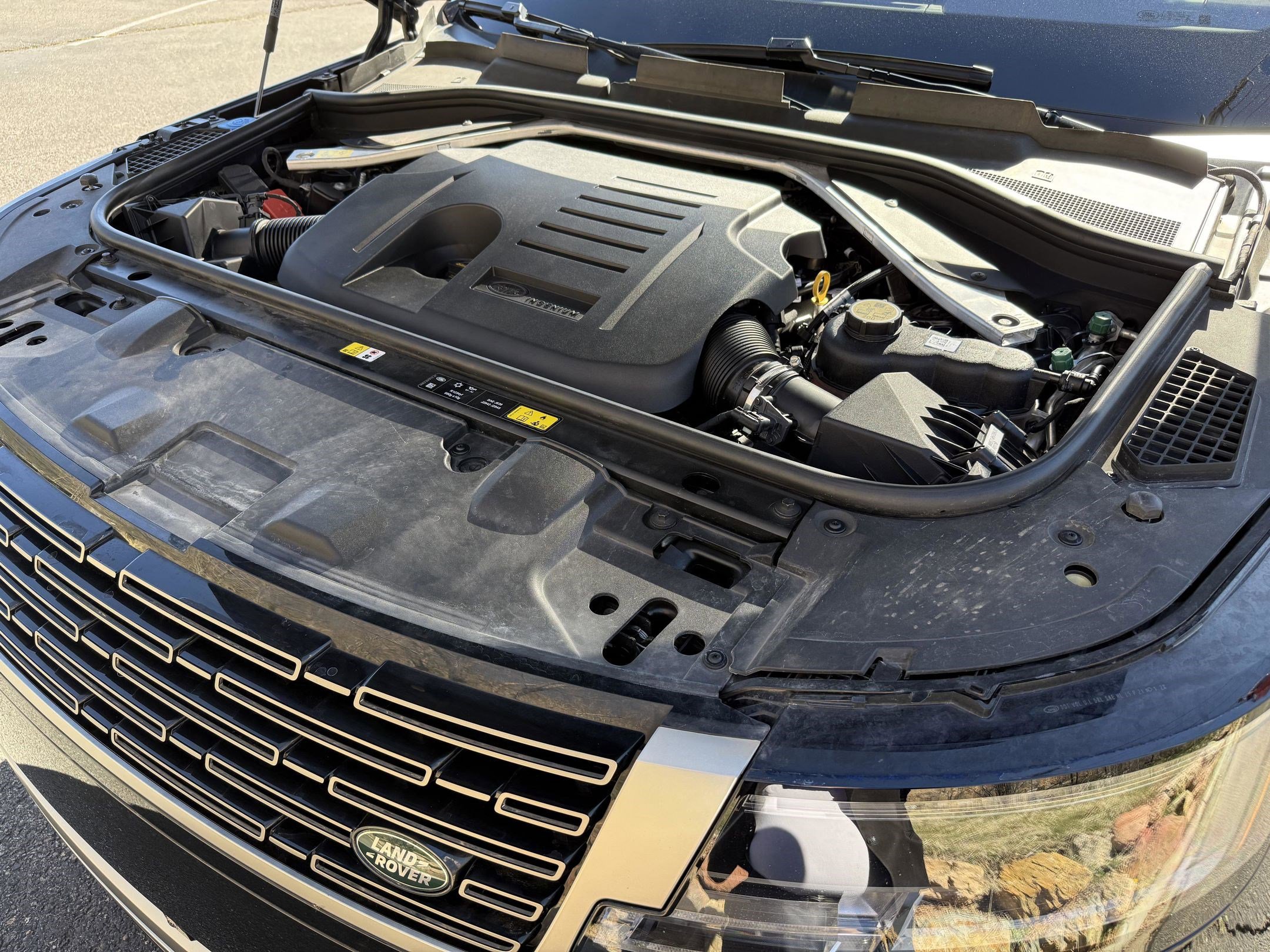 2023 Land Rover Range Rover SE - Photo 42
