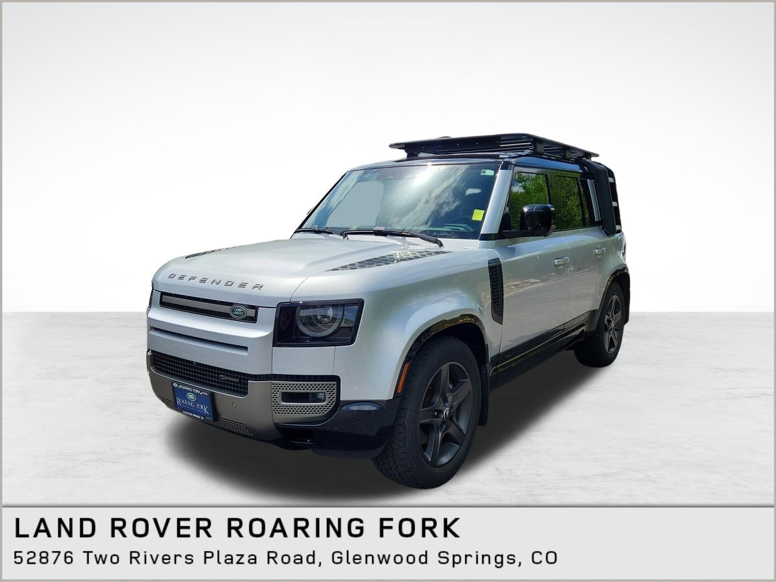 2023 Land Rover Defender X-Dynamic SE's photo