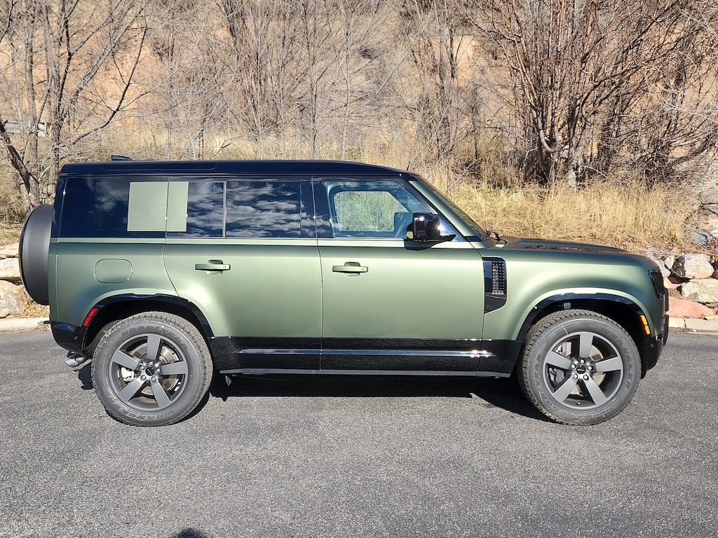 New 2026 Land Rover Defender 110 X-Dynamic SE SUV