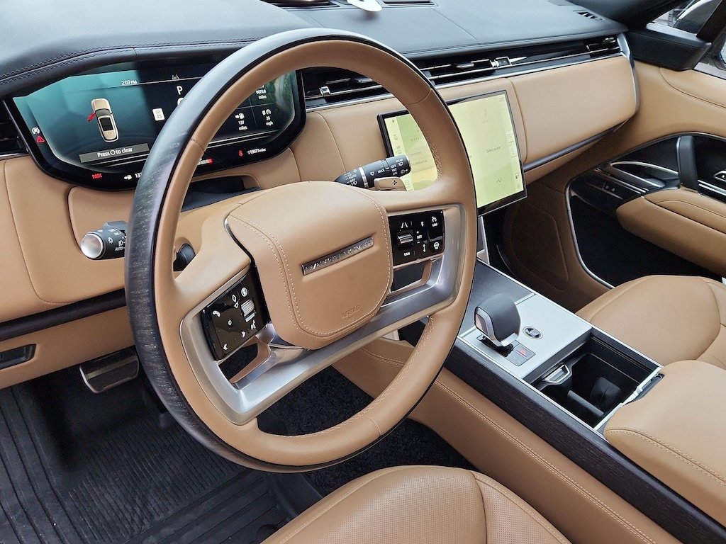 Certified 2025 Land Rover Range Rover SE SUV