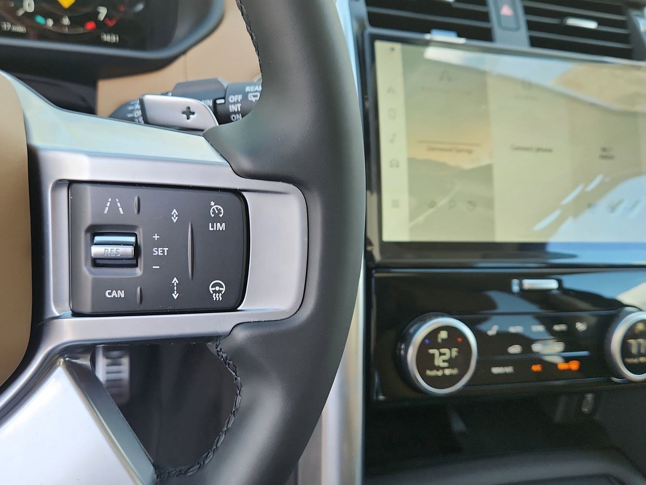 2026 Land Rover Discovery Tempest Edition - Photo 18