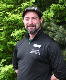Staff member Wayne Goren from ID_3b756f9a6298