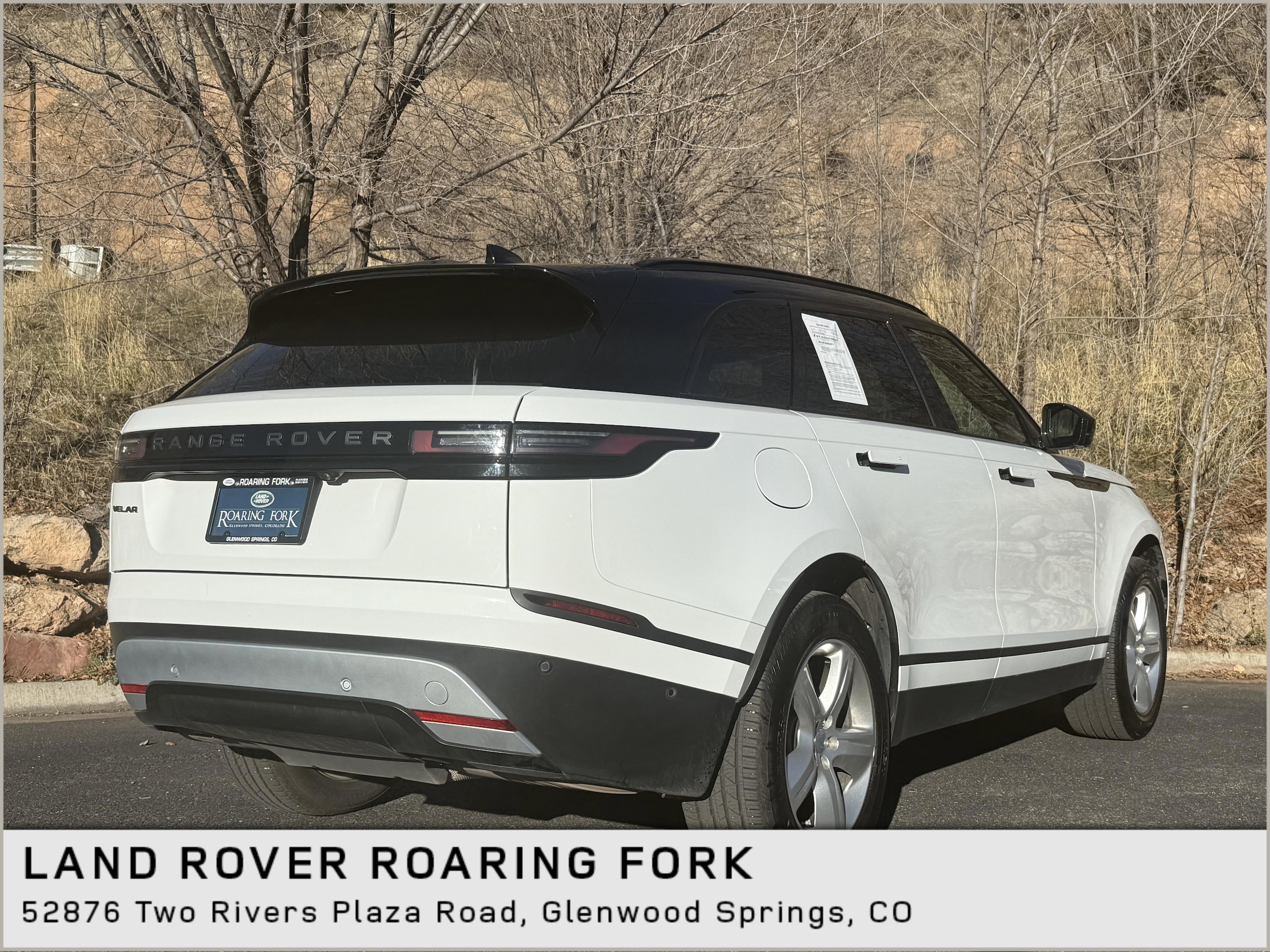 2026 Land Rover Range Rover Velar S's photo