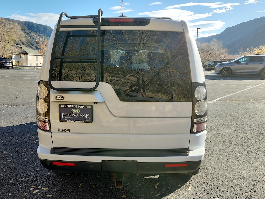 Used 2016 Land Rover LR4 HSE SUV