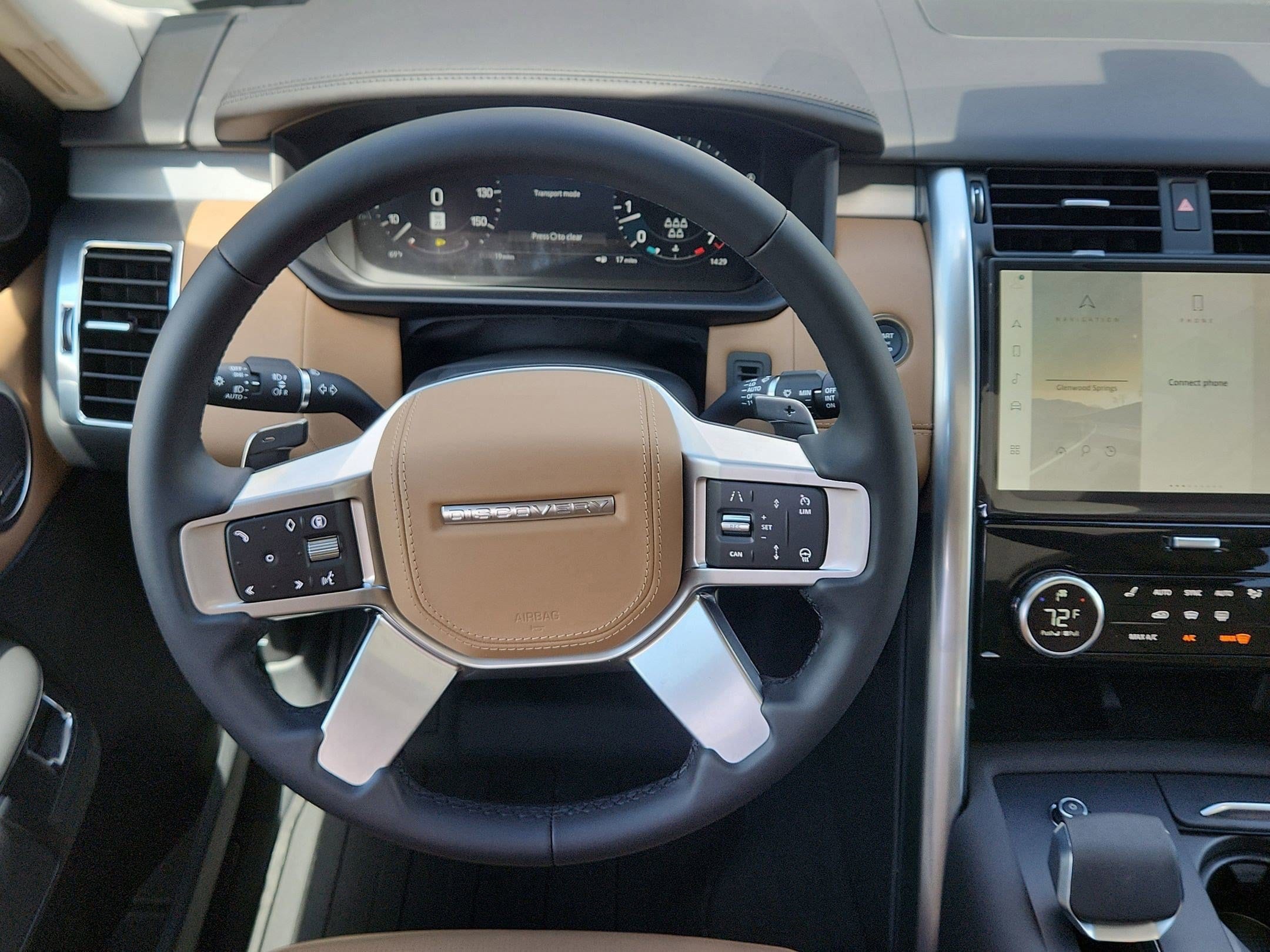 2026 Land Rover Discovery Tempest Edition - Photo 16
