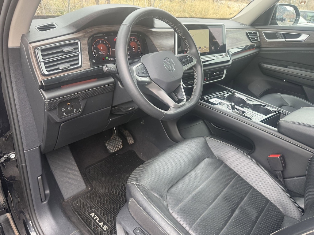 Used 2024 Volkswagen Atlas 2.0T SEL SUV