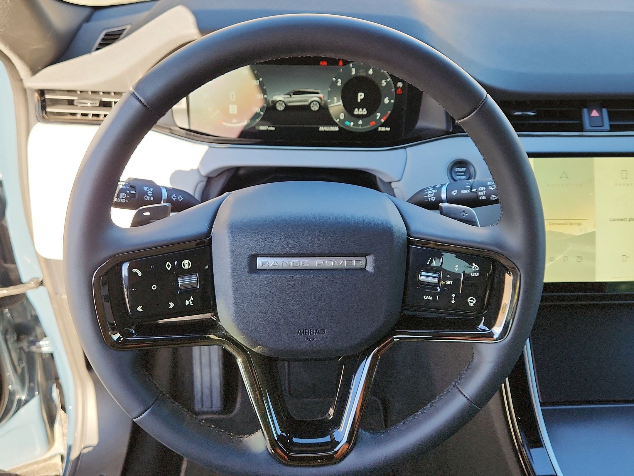 2026 Land Rover Range Rover Evoque Dynamic SE - Photo 23