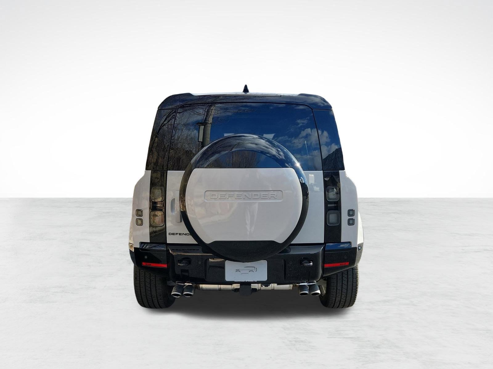 2026 Land Rover Defender X-Dynamic SE - Photo 7