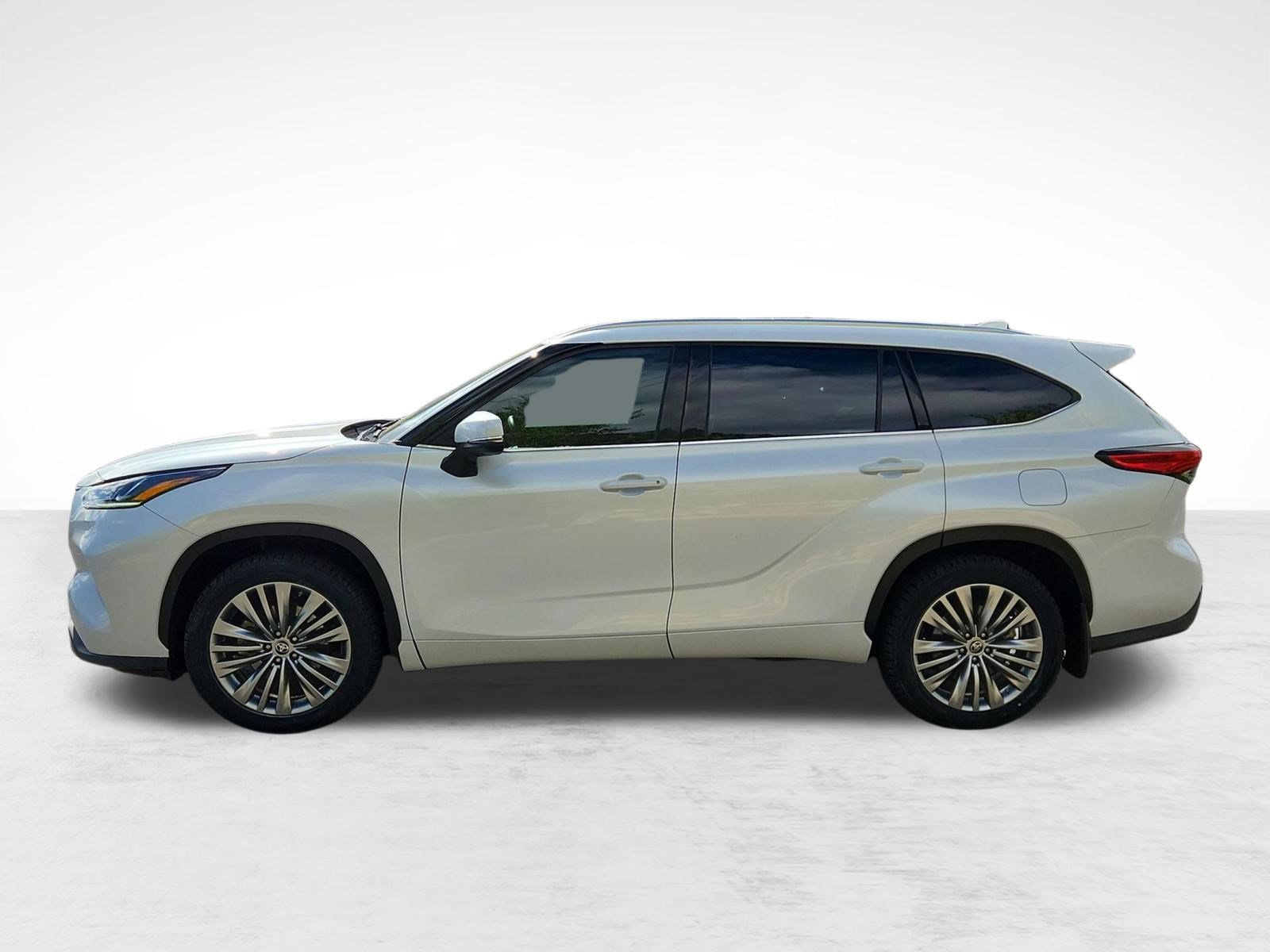 Used 2022 Toyota Highlander Platinum SUV