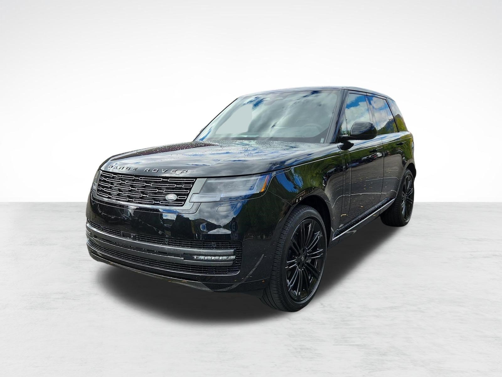 2027 Land Rover Range Rover P530 SE SUV