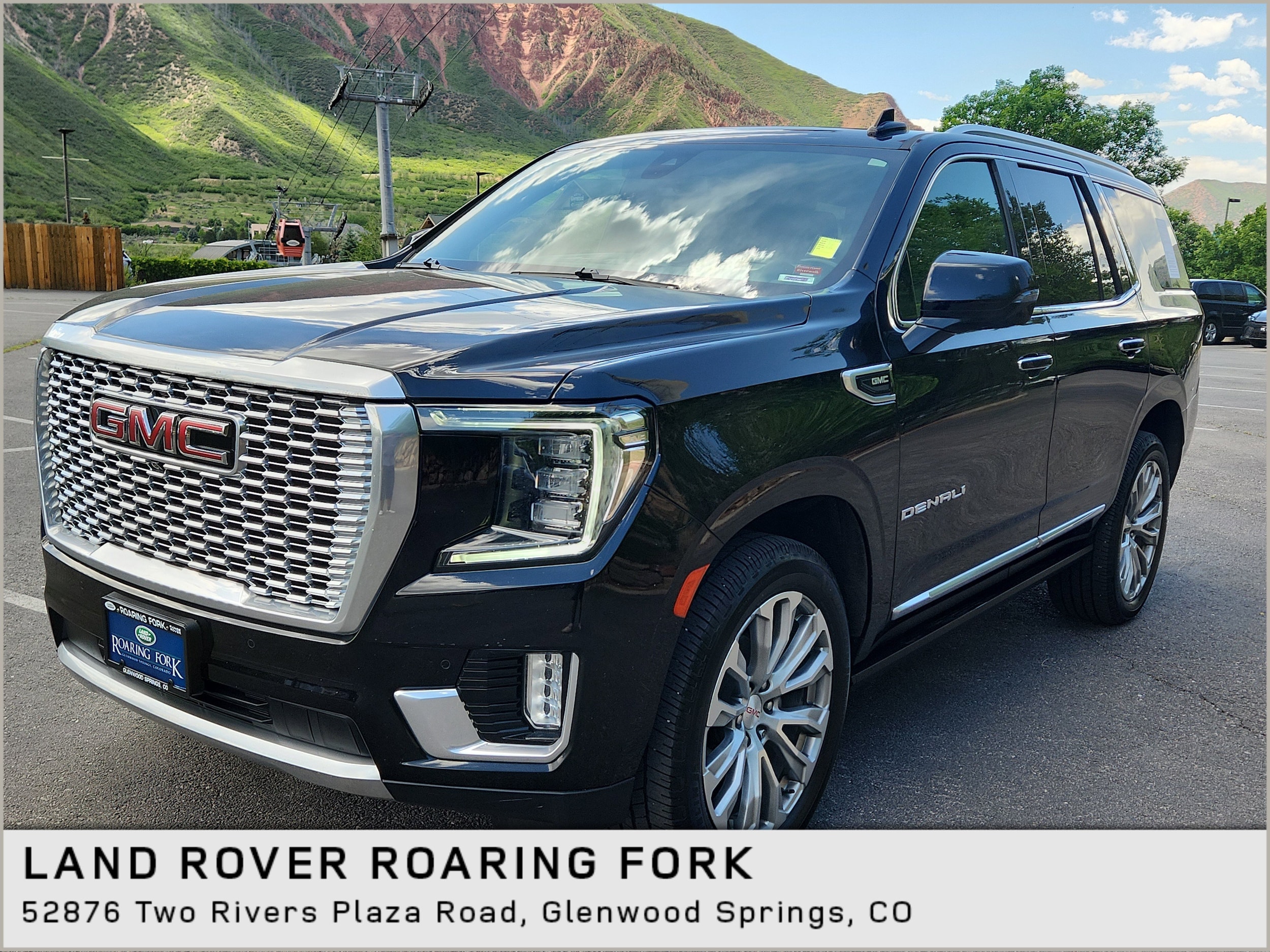 2022 GMC Yukon 4WD Denali's photo