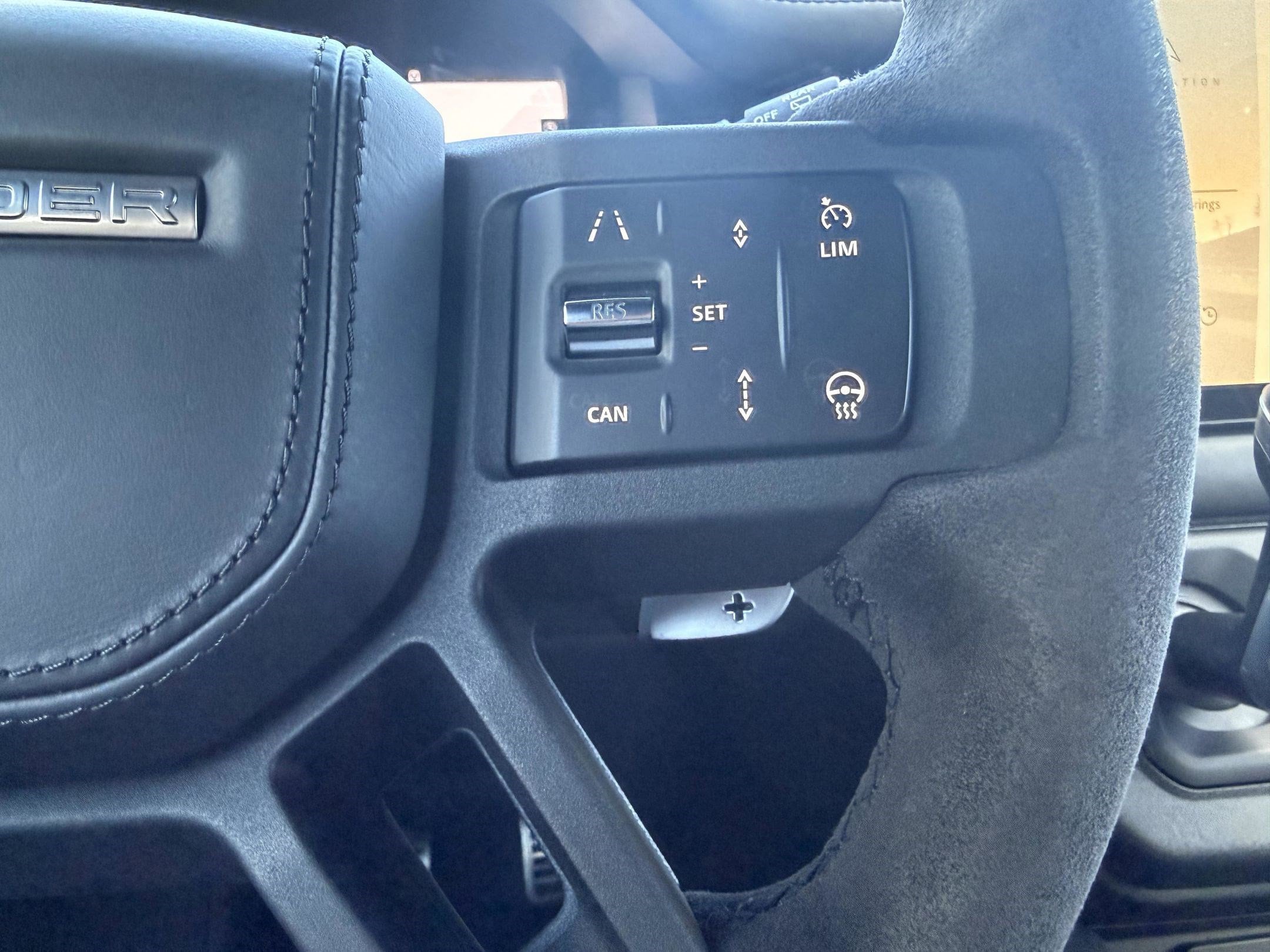 2023 Land Rover Defender V8 - Photo 15