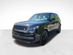 2026 Land Rover Range Rover P550e SE SUV