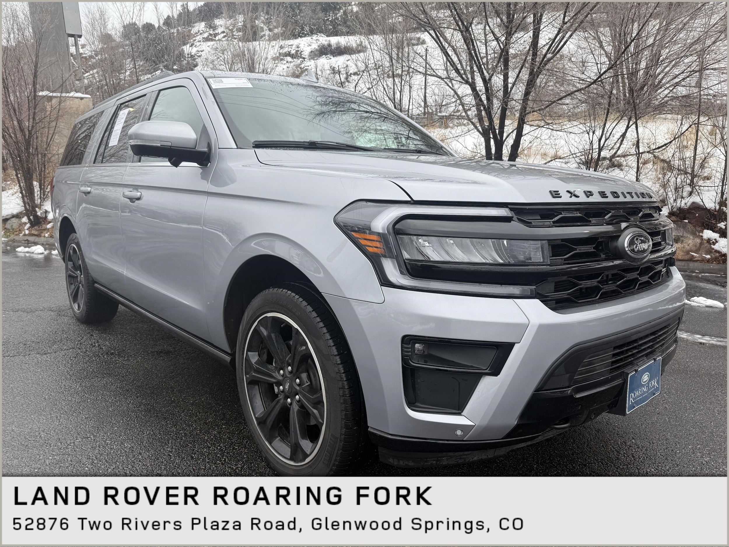 2024 Ford Expedition Limited's photo