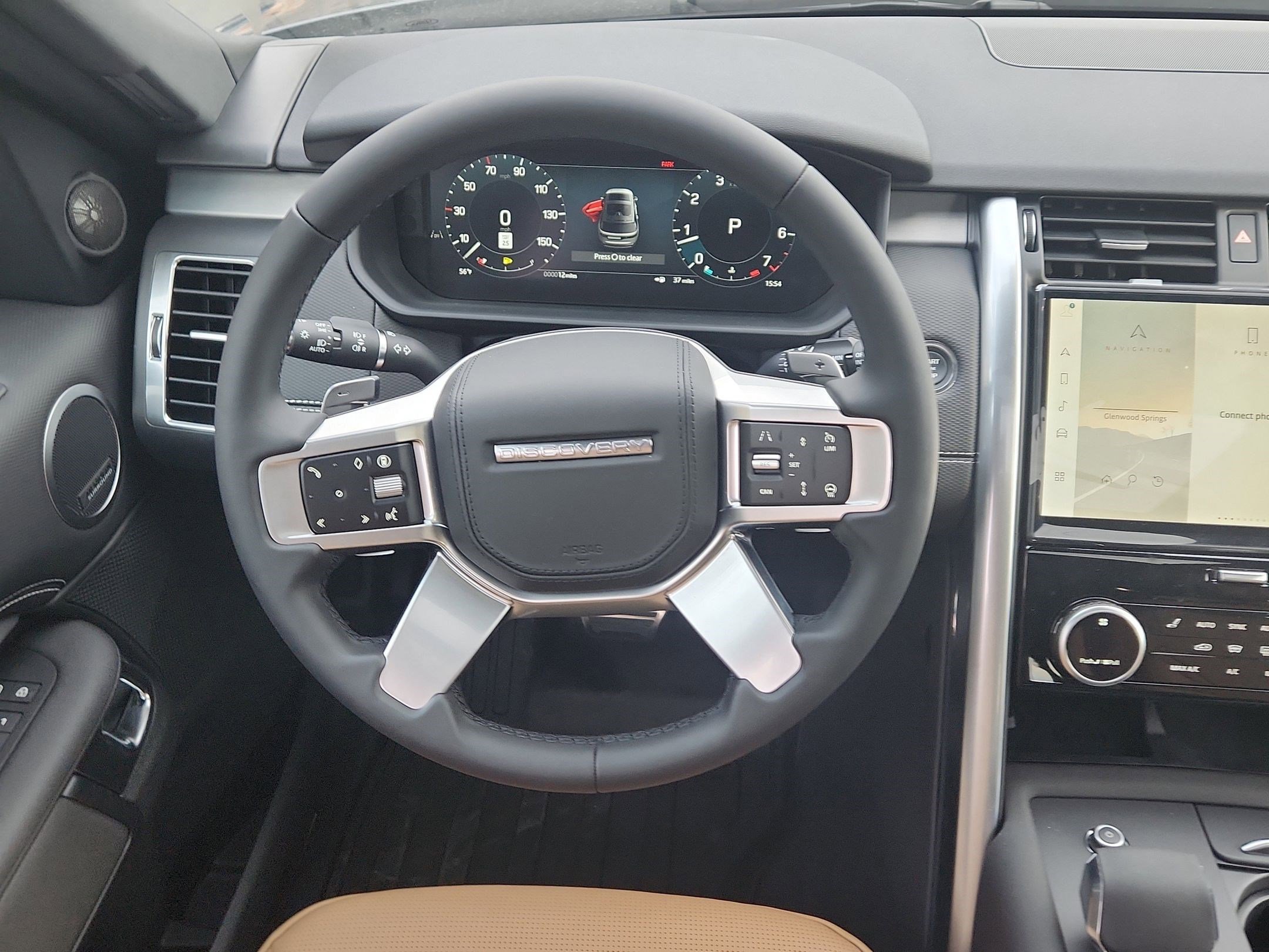 2026 Land Rover Discovery Gemini Edition - Photo 16