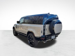 2026 Land Rover Defender 110 X-Dynamic SE SUV