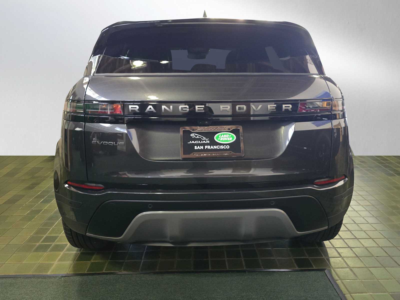 2026 Land Rover Range Rover Evoque S photo 4