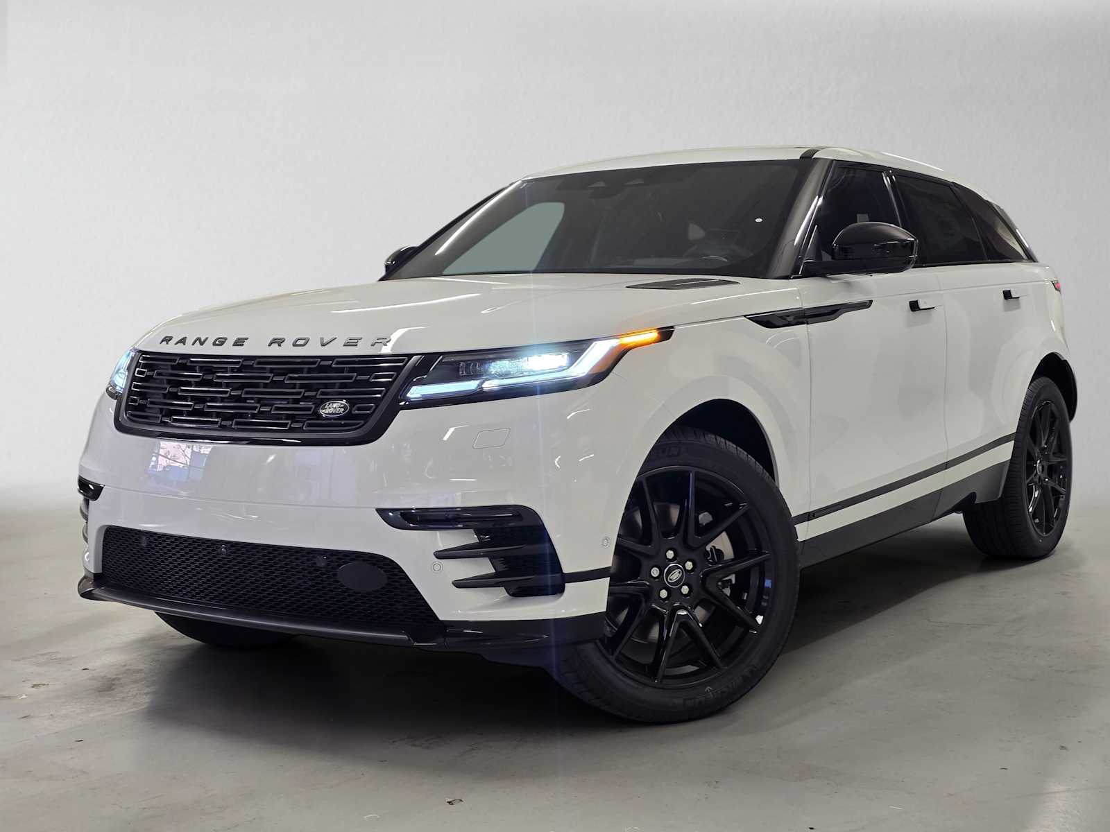 2026 Land Rover Range Rover Velar