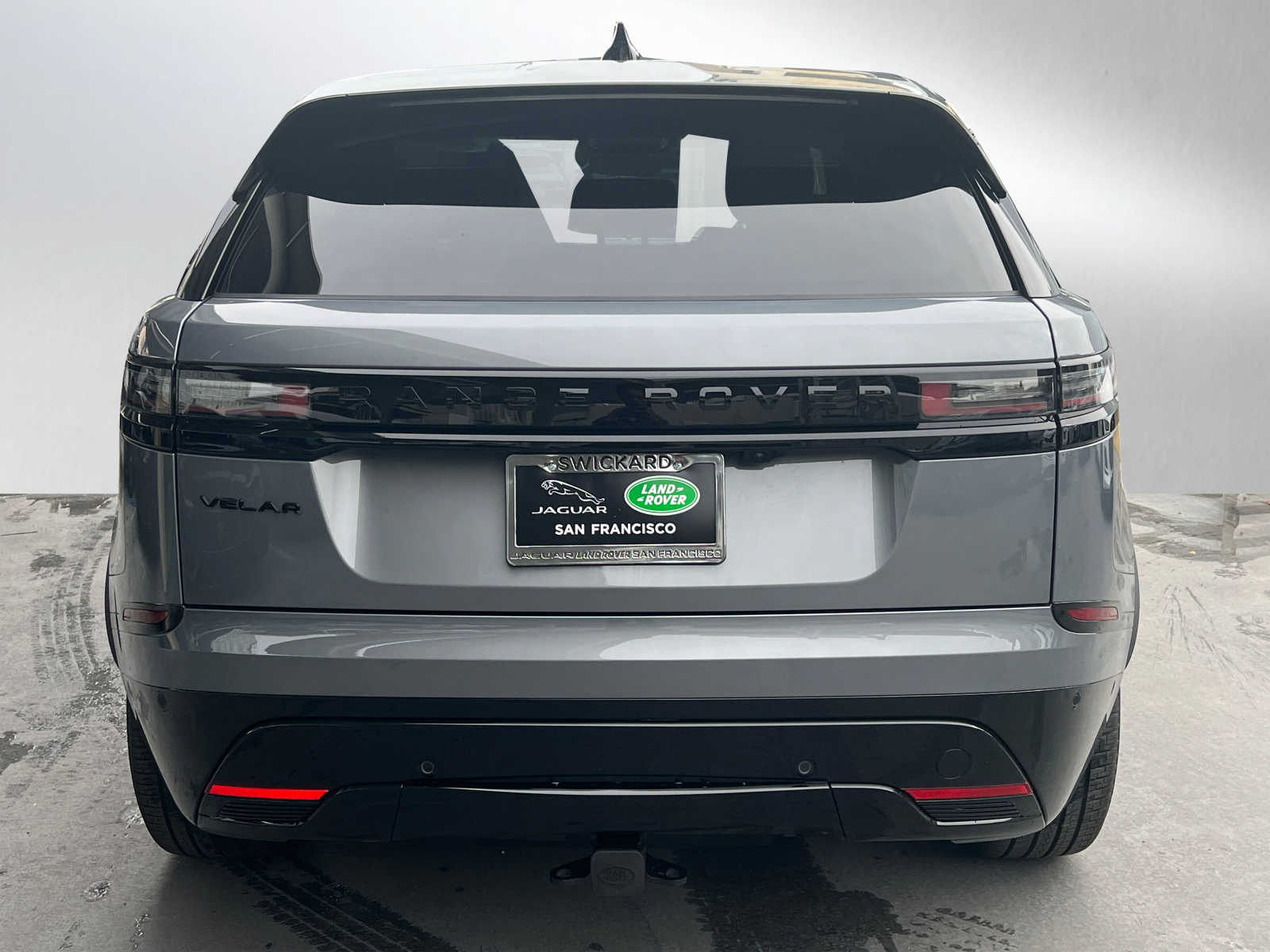 2024 Land Rover Range Rover Velar SE photo 4
