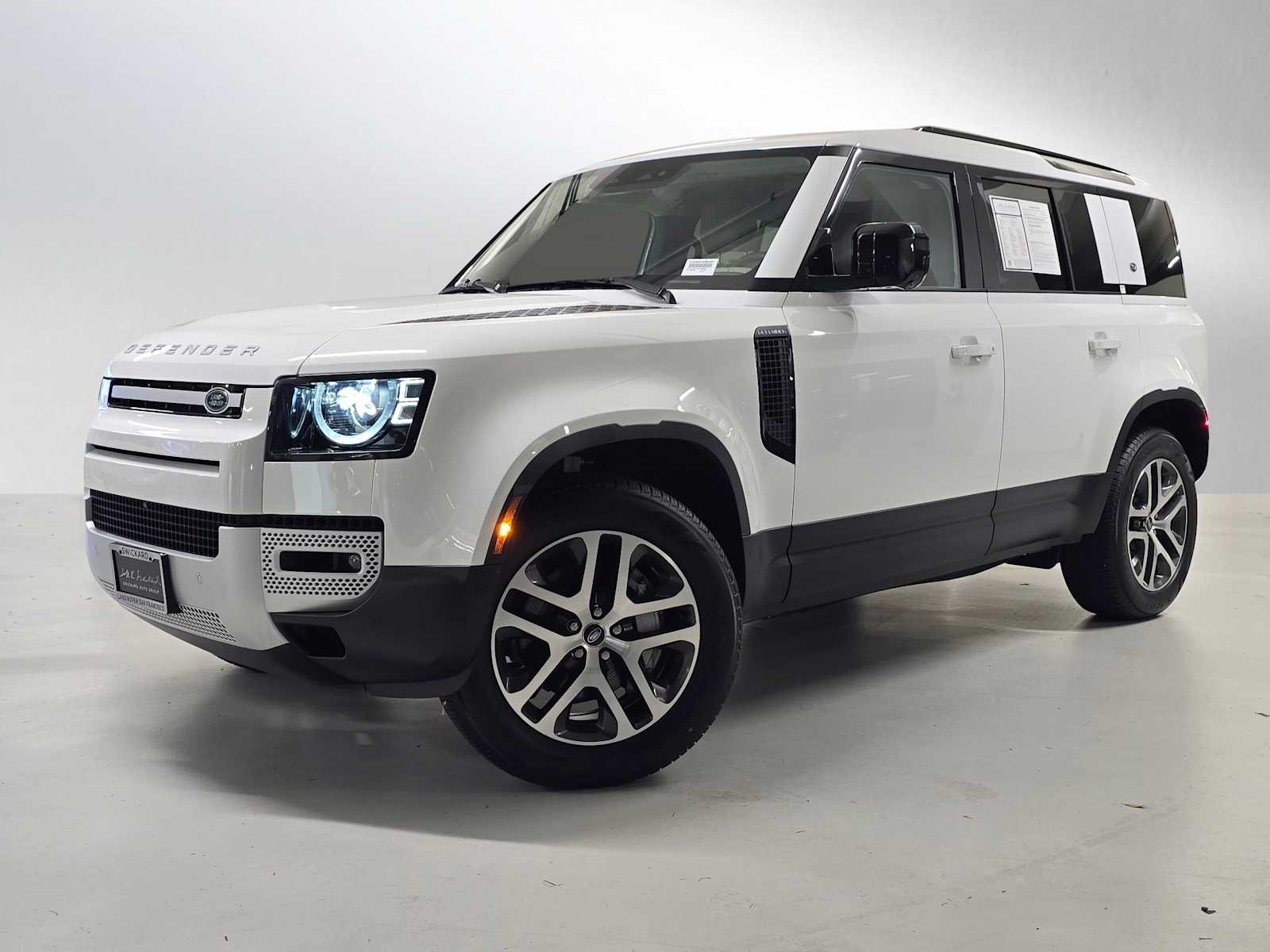 2024 Land Rover Defender S