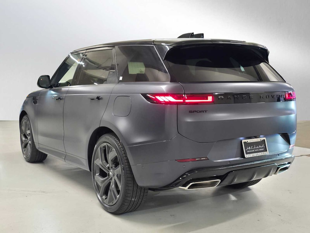 New 2025 Land Rover Range Rover Sport Dynamic SE