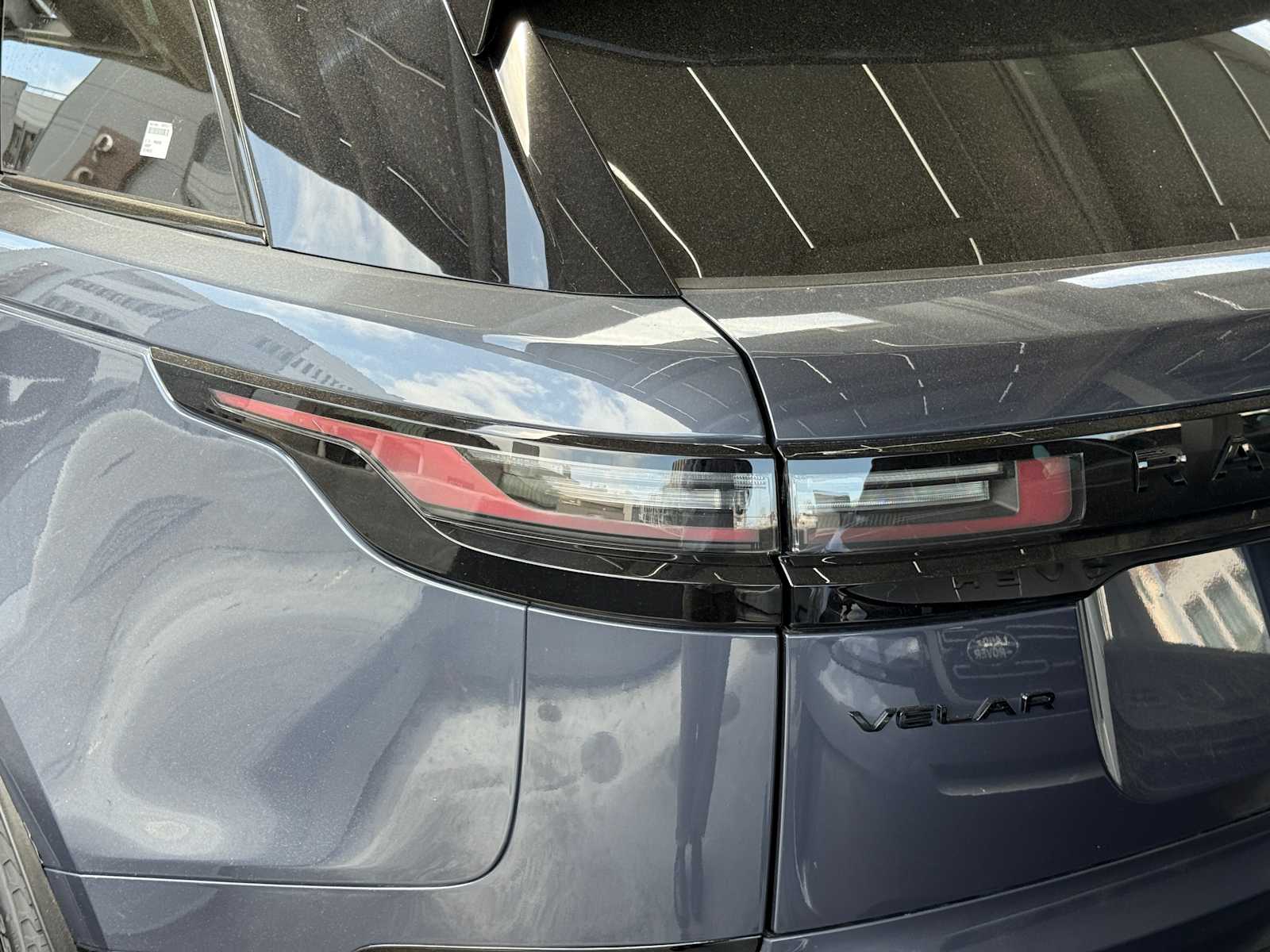 Image 10 of 2025 Land Rover Range Velar P400 Dynamic SE SUV