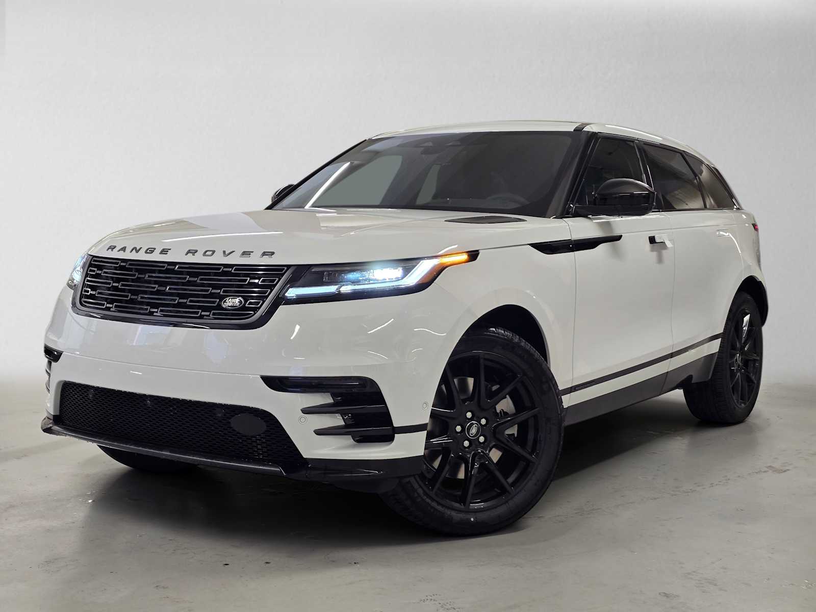 2026 Land Rover Range Rover Velar