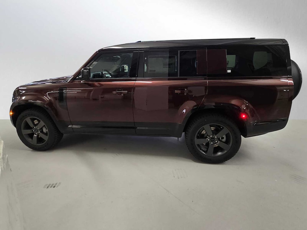 New 2026 Land Rover Defender 130 X-Dynamic SE SUV