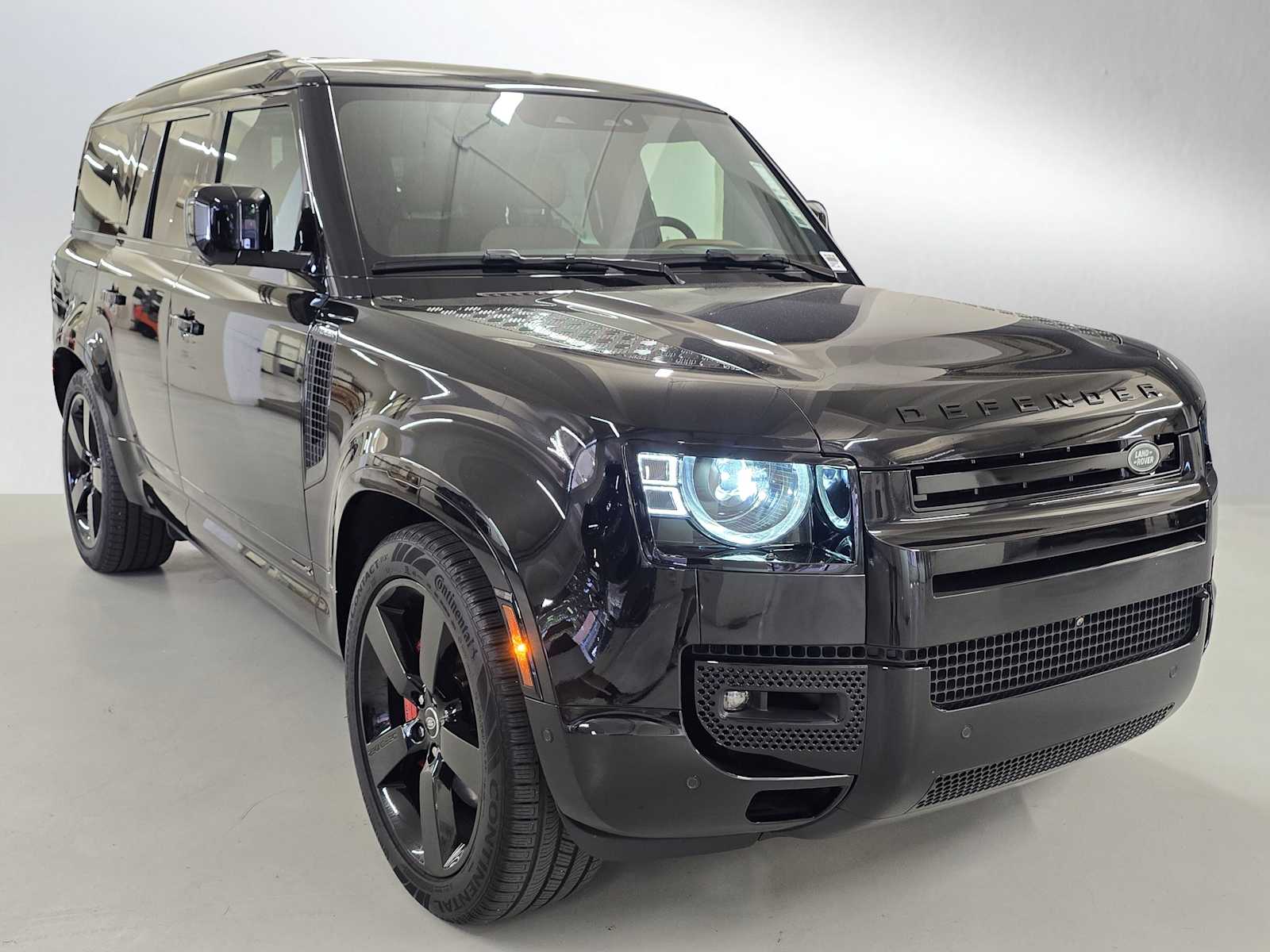 2025 Land Rover Defender X - Photo 7