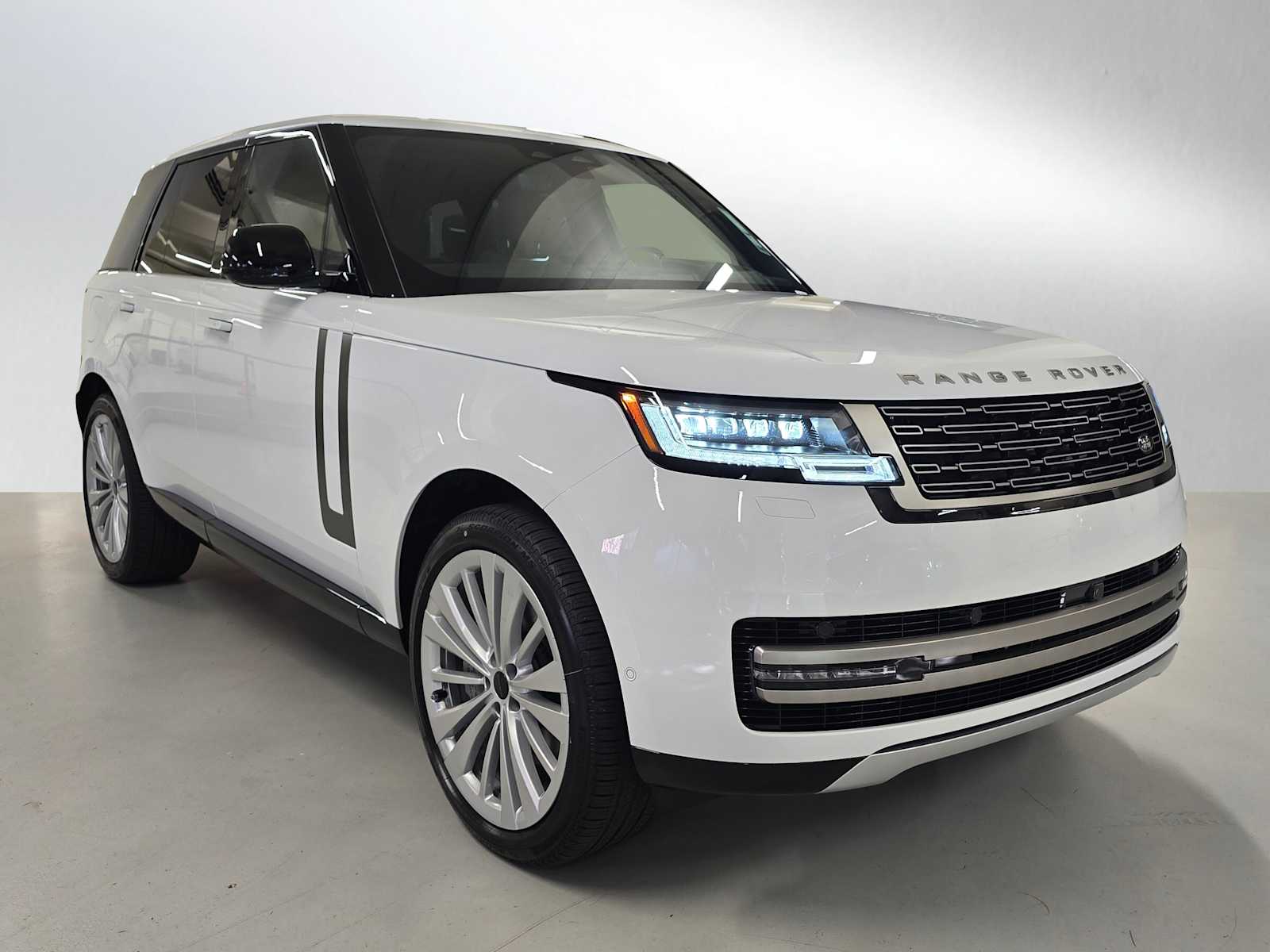 2026 Land Rover Range Rover SE - Photo 7