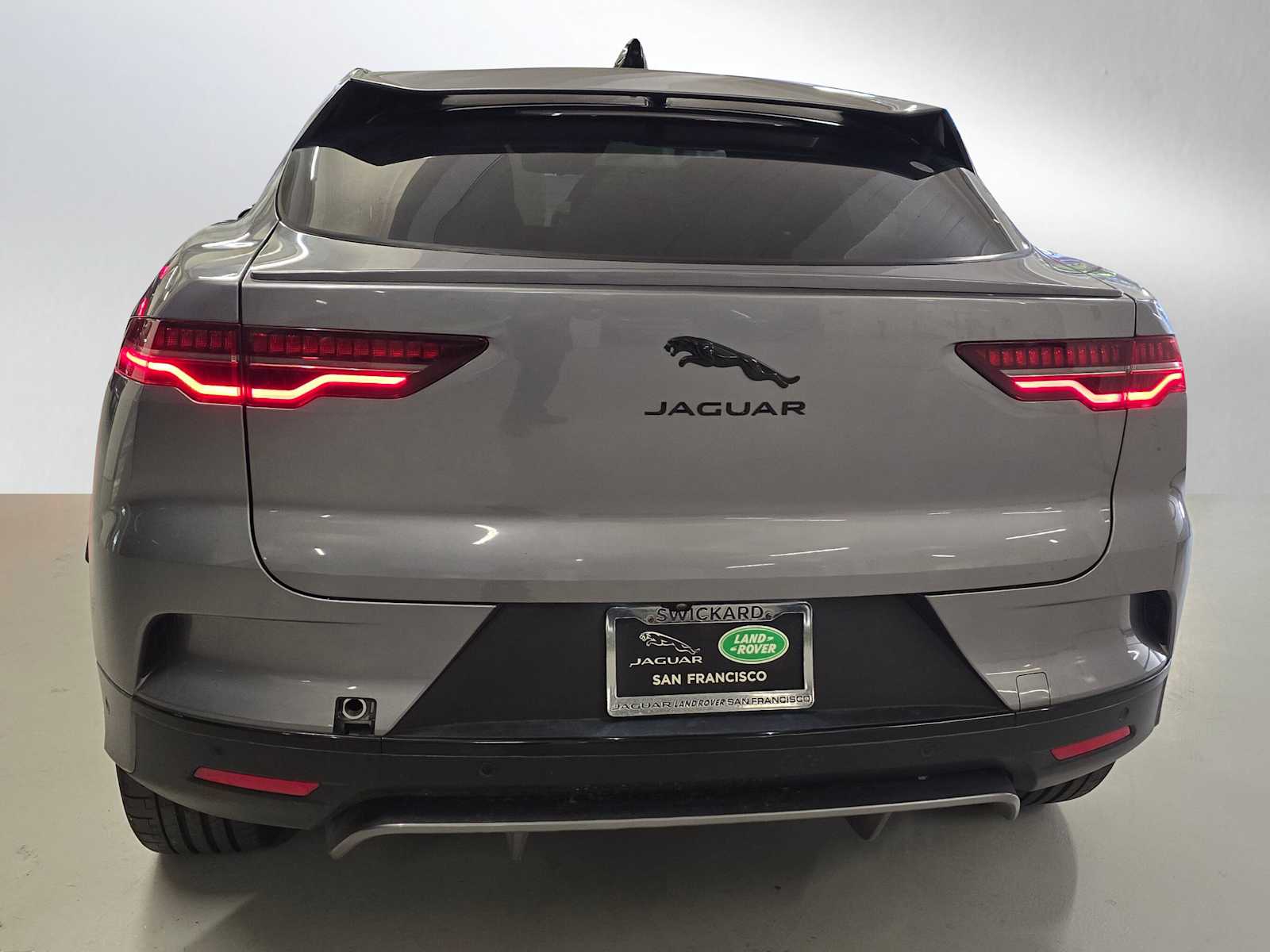 2024 Jaguar I-PACE HSE photo 4