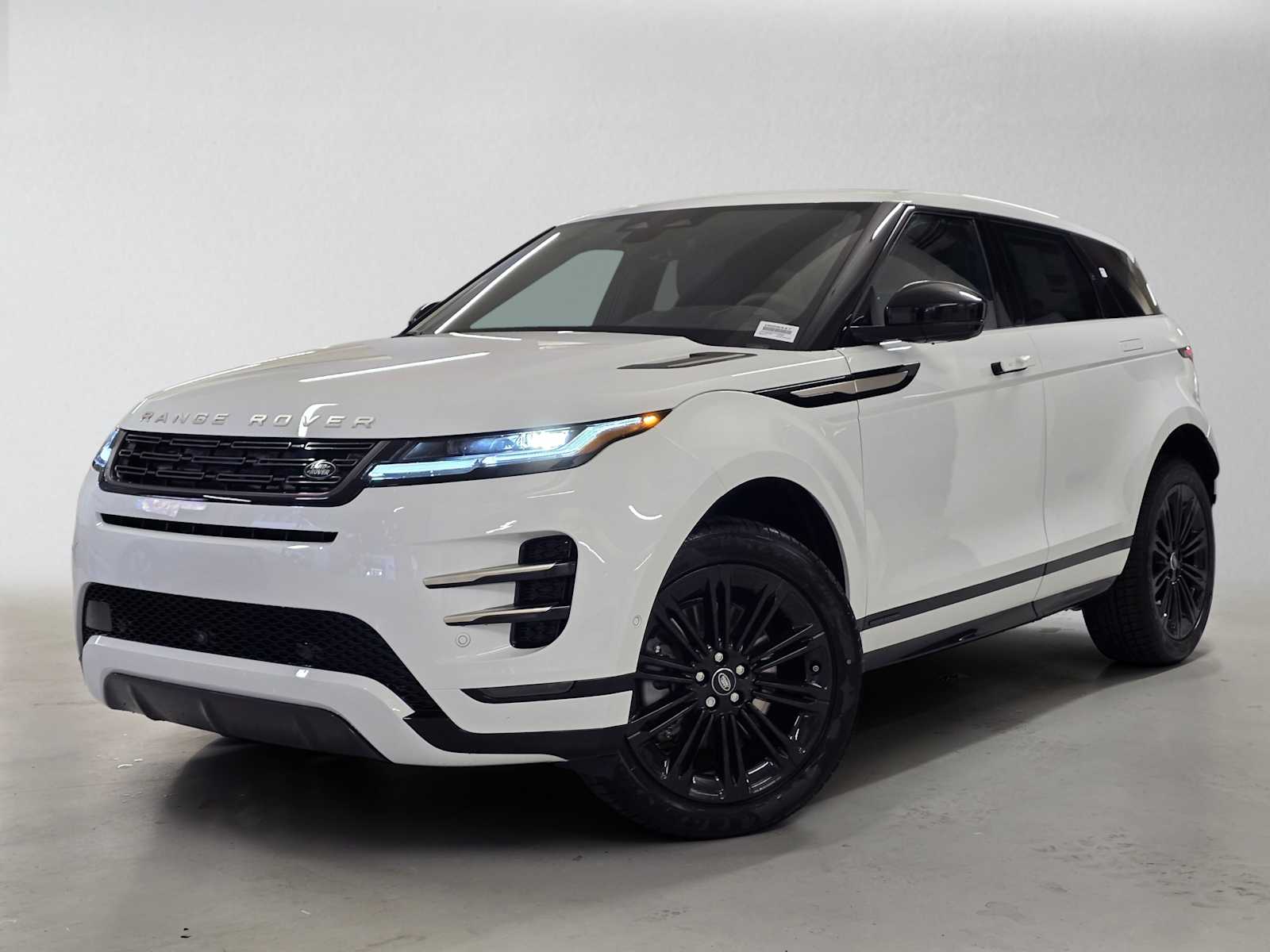 2026 Land Rover Range Rover Evoque