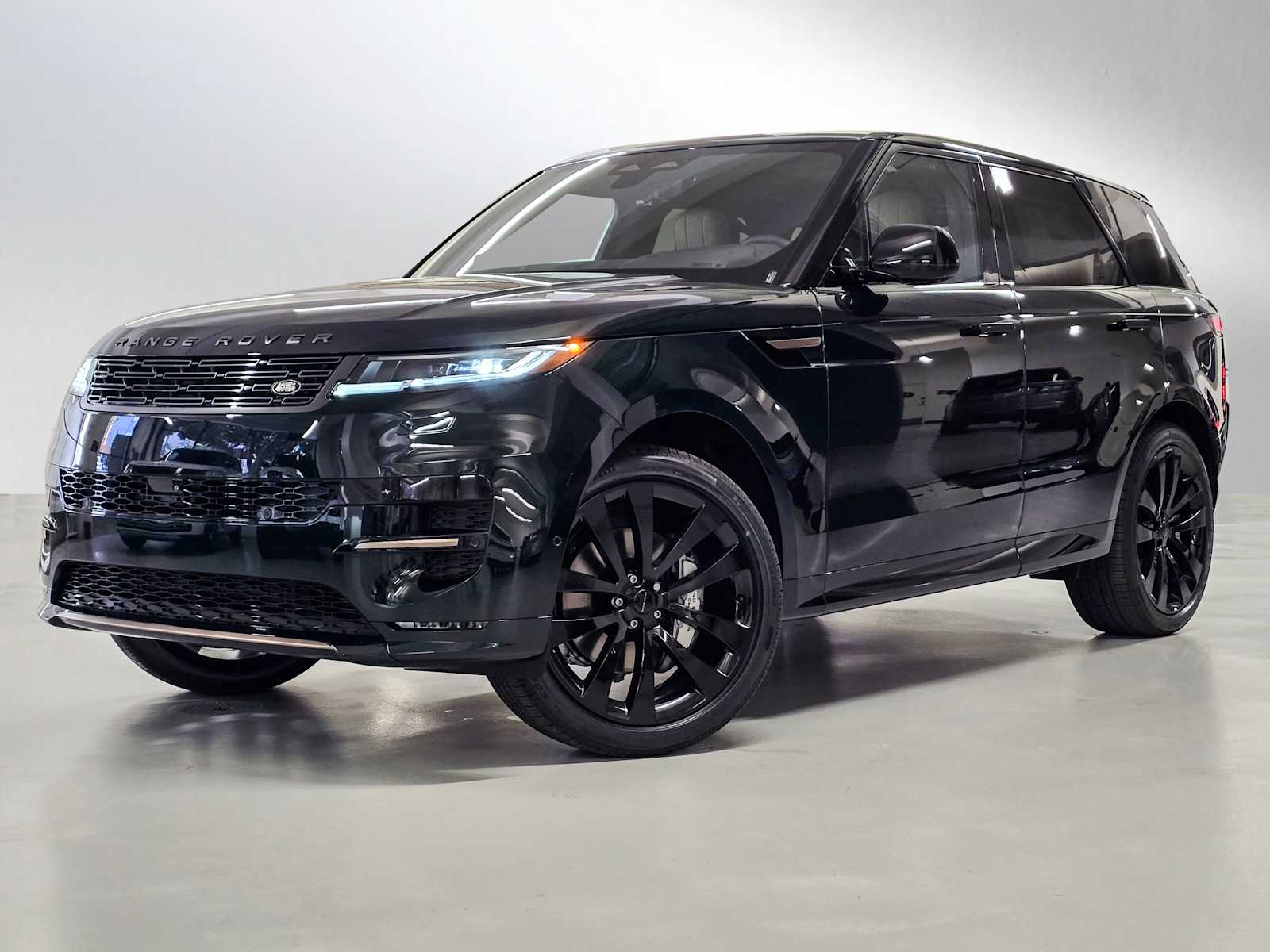 2026 Land Rover Range Rover Sport P400 MHEV Dynamic SE's photo