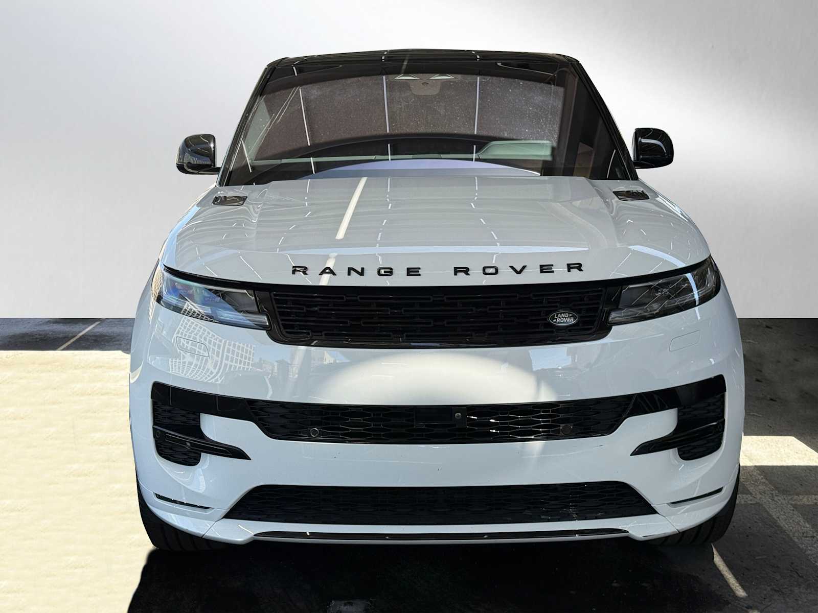 Image 6 of 2023 Land Rover Range Sport SE Dynamic SUV