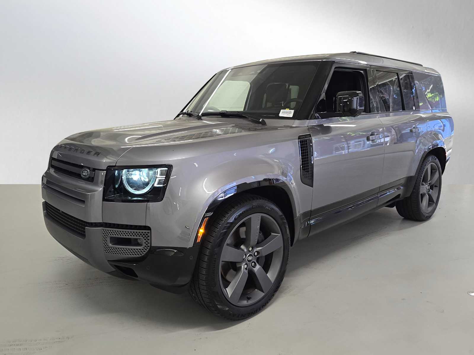 2024 Land Rover Defender