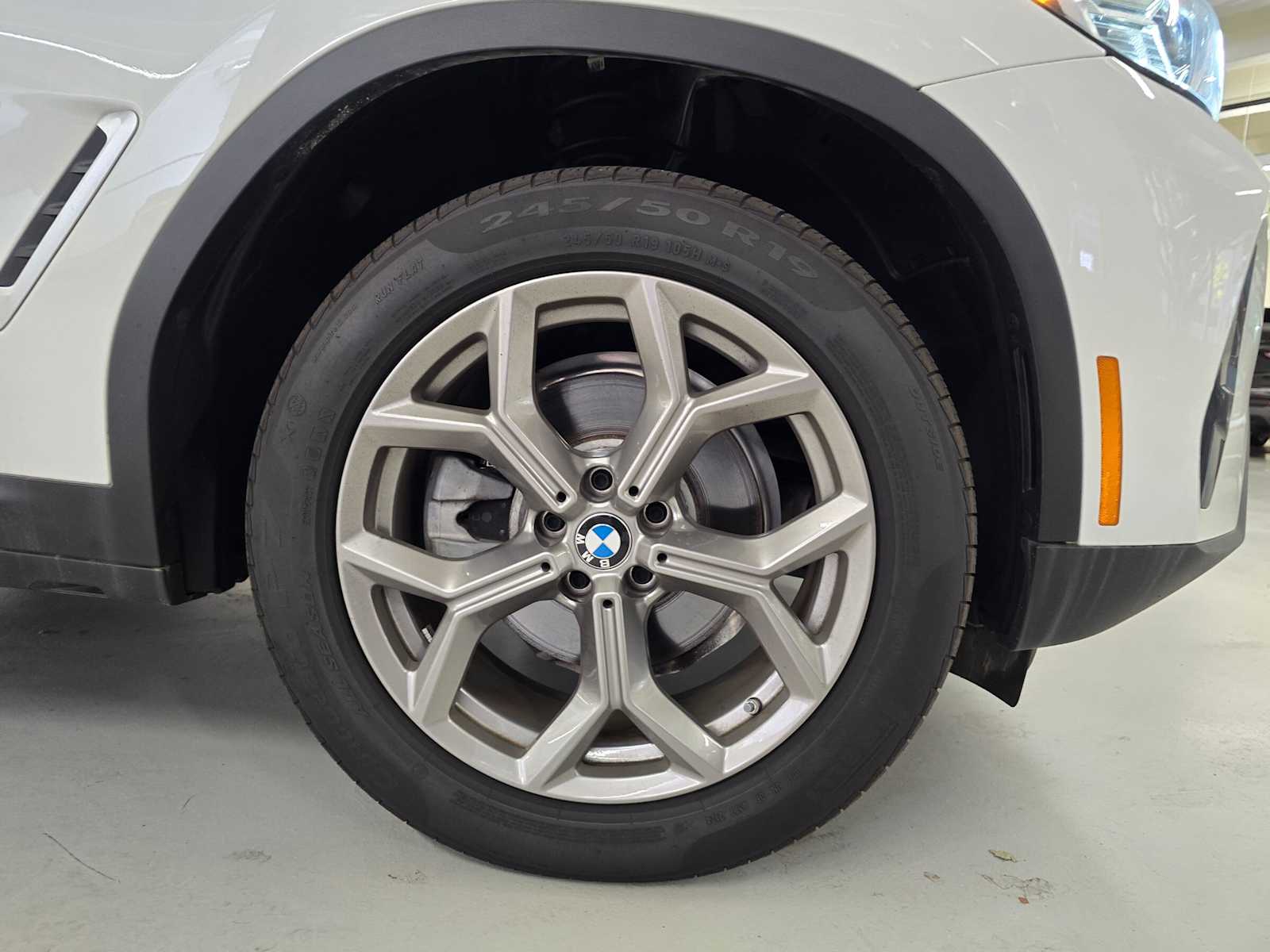 2025 BMW X4 30i - Photo 9