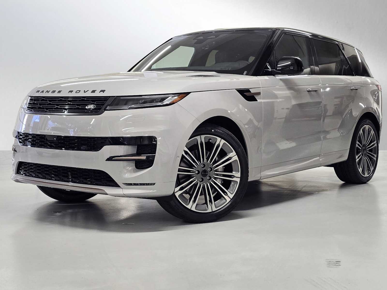 2026 Land Rover Range Rover Sport P400 MHEV Dynamic SE's photo