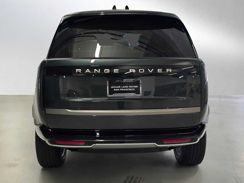 New 2025 Land Rover Range Rover SE SUV