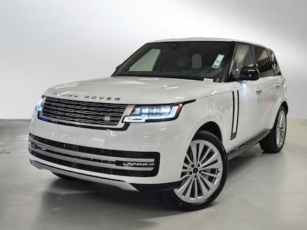 2026 Land Rover Range Rover SE SUV