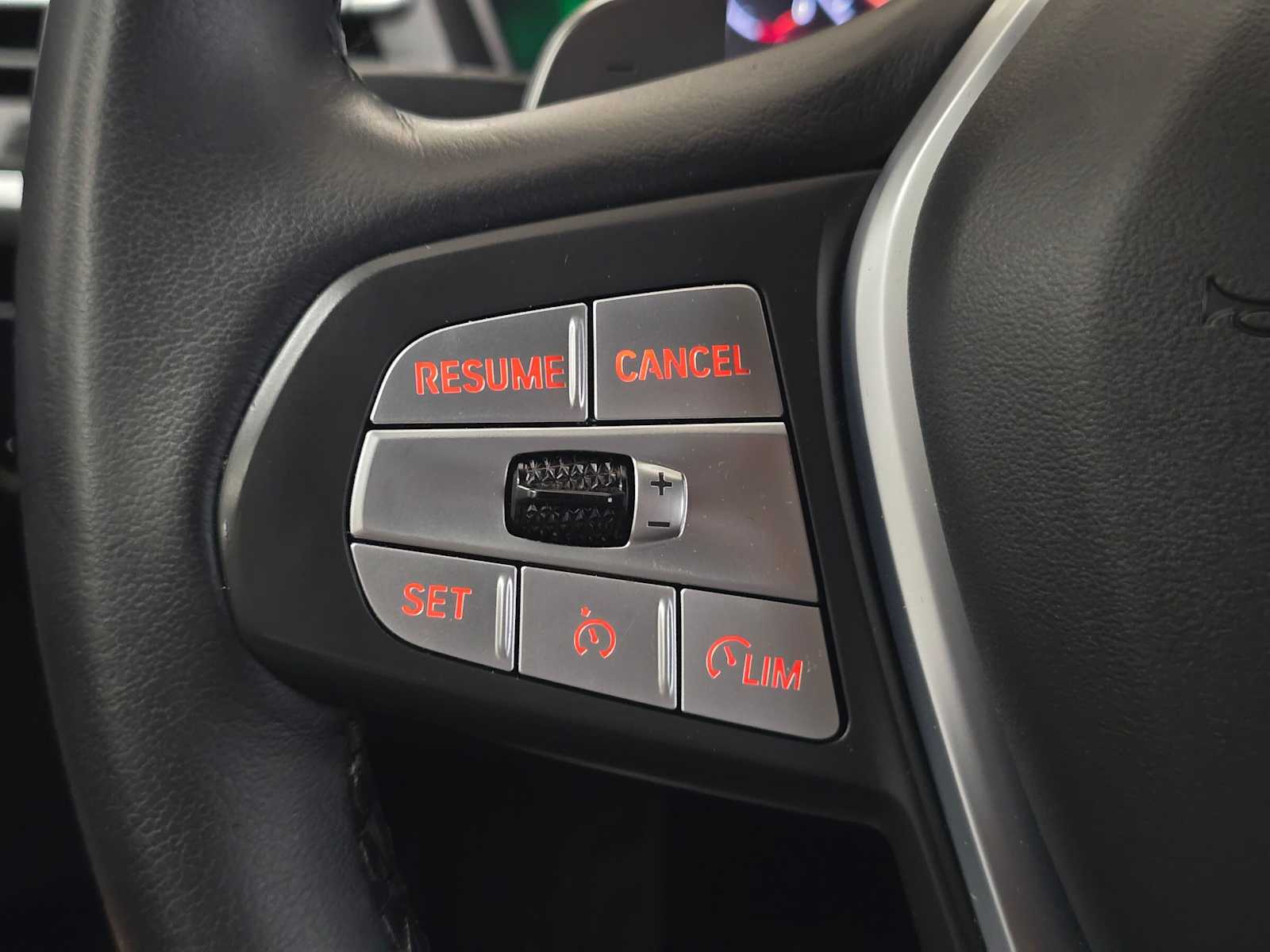 2025 BMW X4 30i - Photo 32