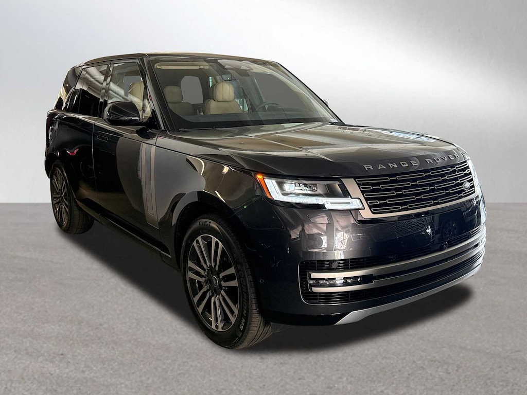 New 2025 Land Rover Range Rover SE SUV
