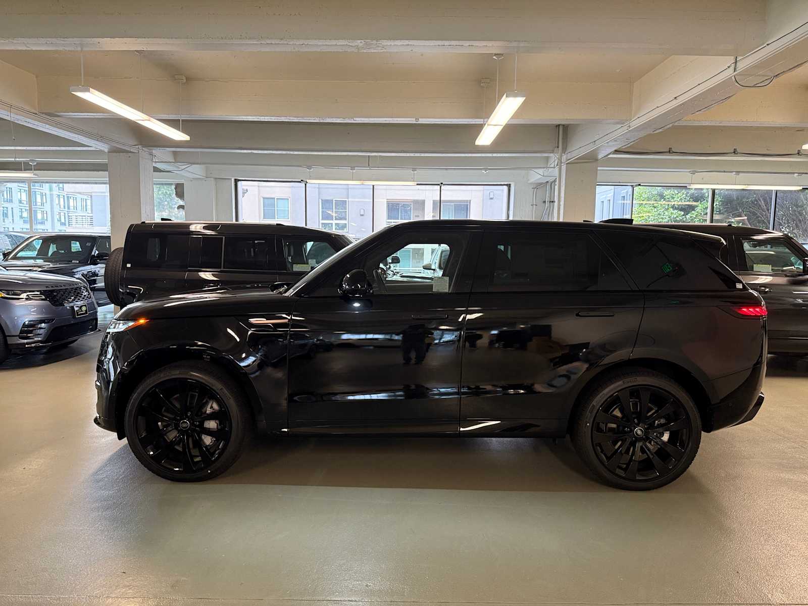 Certified 2025 Land Rover Range Rover Sport Dynamic SE with VIN SAL1L9E92SA440914 for sale in San Francisco, CA