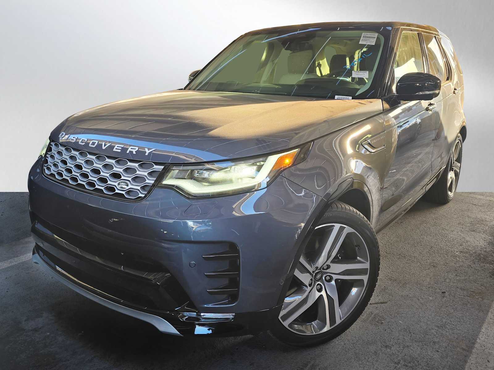 2025 Land Rover Discovery